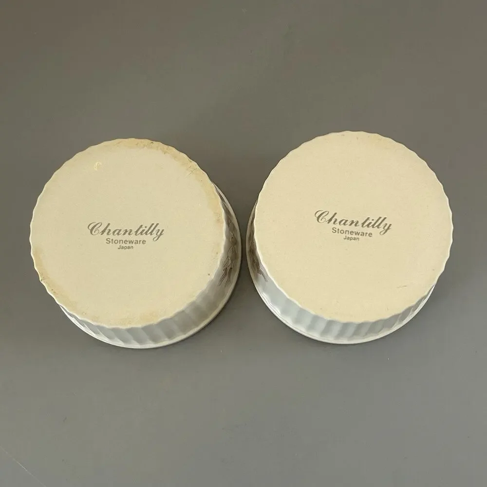 Chantilly stoneware fleur